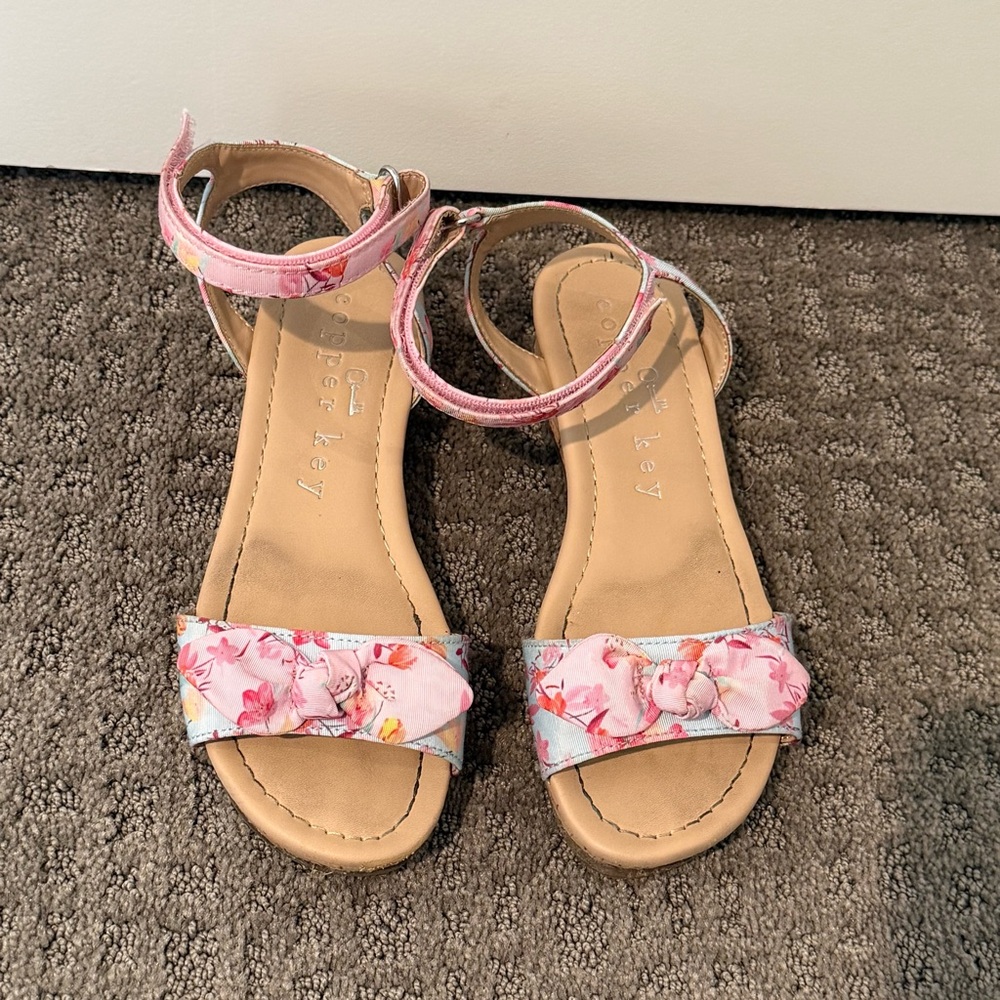 Floral Kids Dress Sandals - Size 1